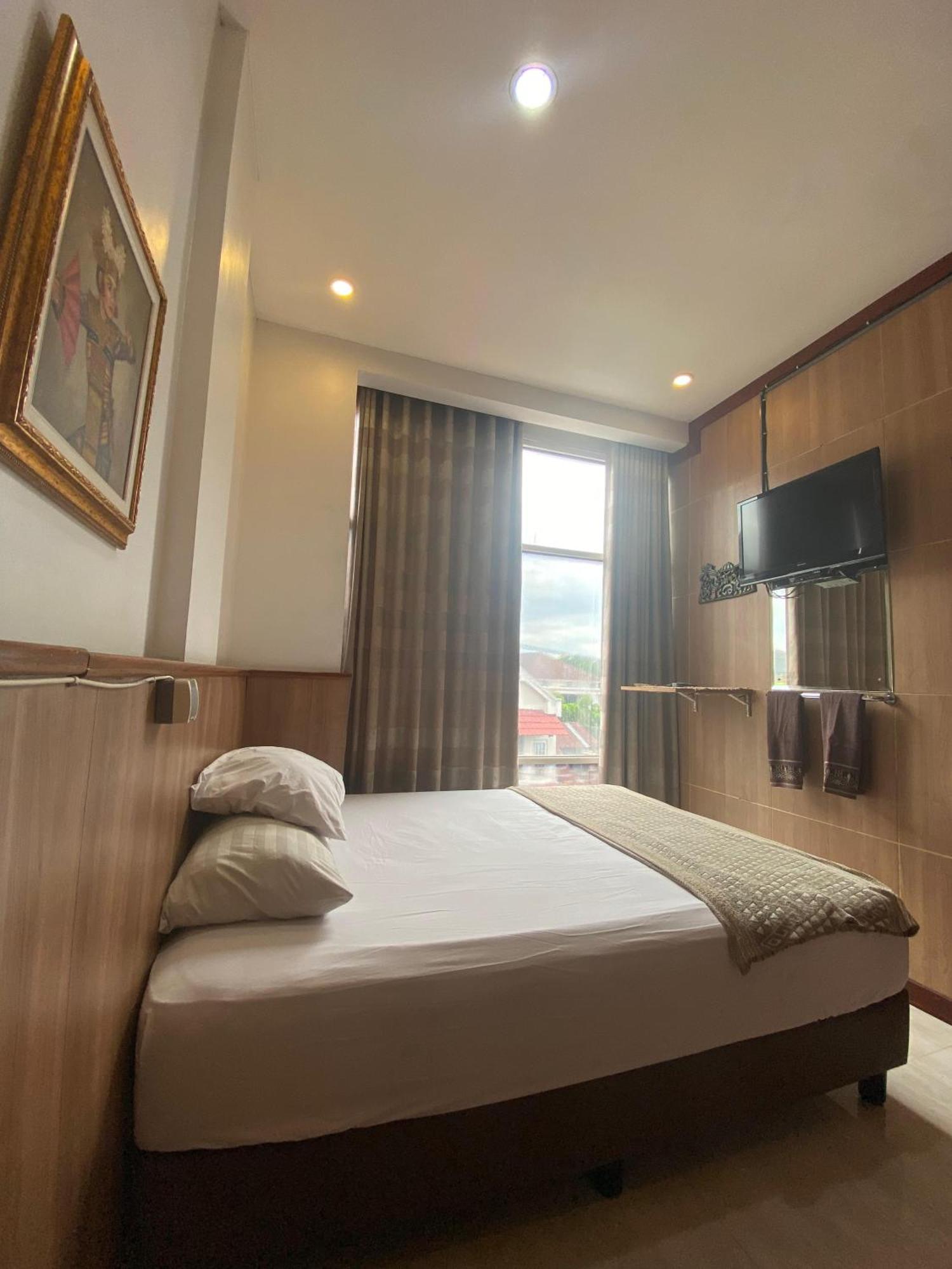 The Cabin Hotel Gandekan Yogyakarta Luaran gambar