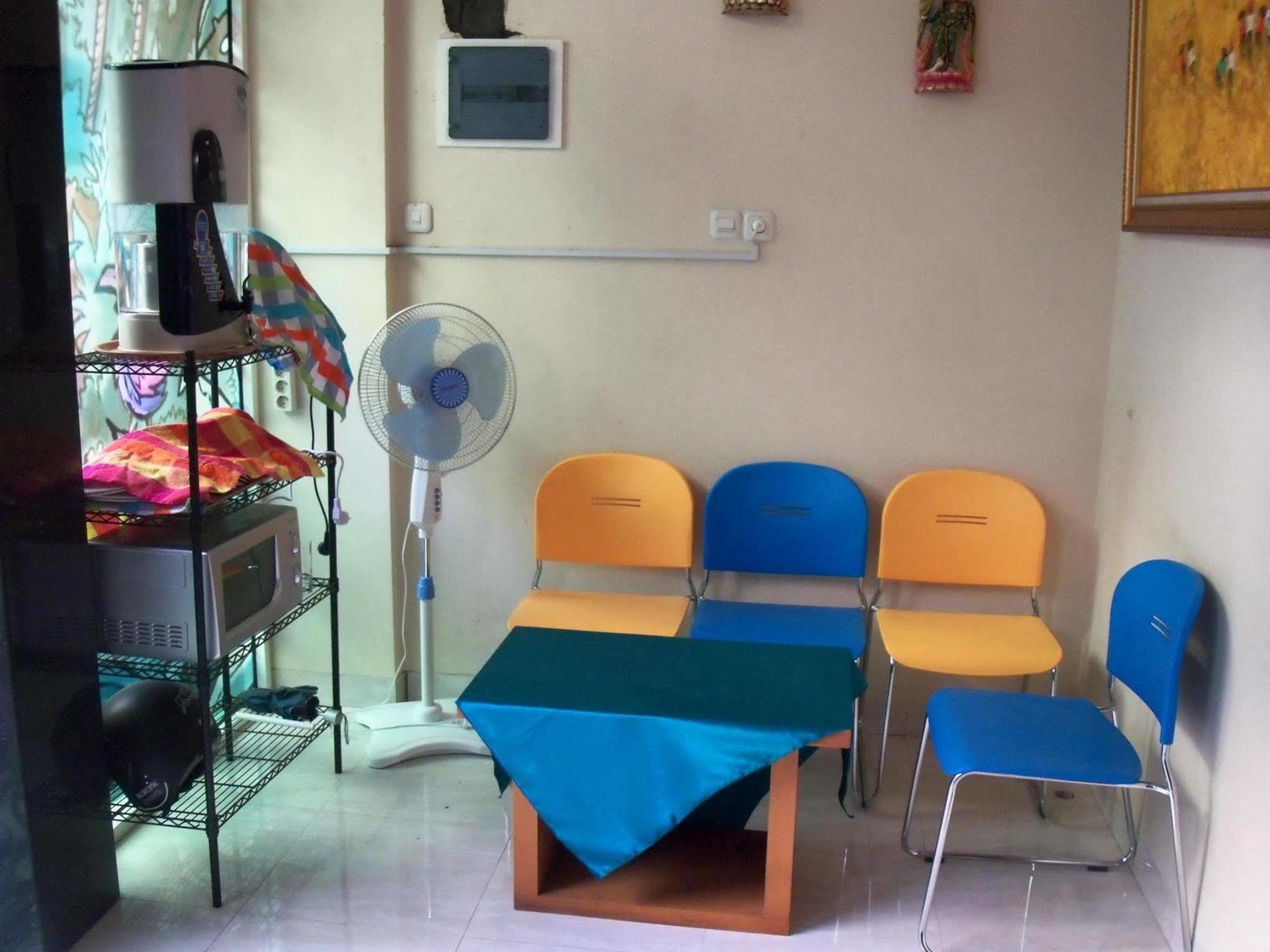 The Cabin Hotel Gandekan Yogyakarta Luaran gambar