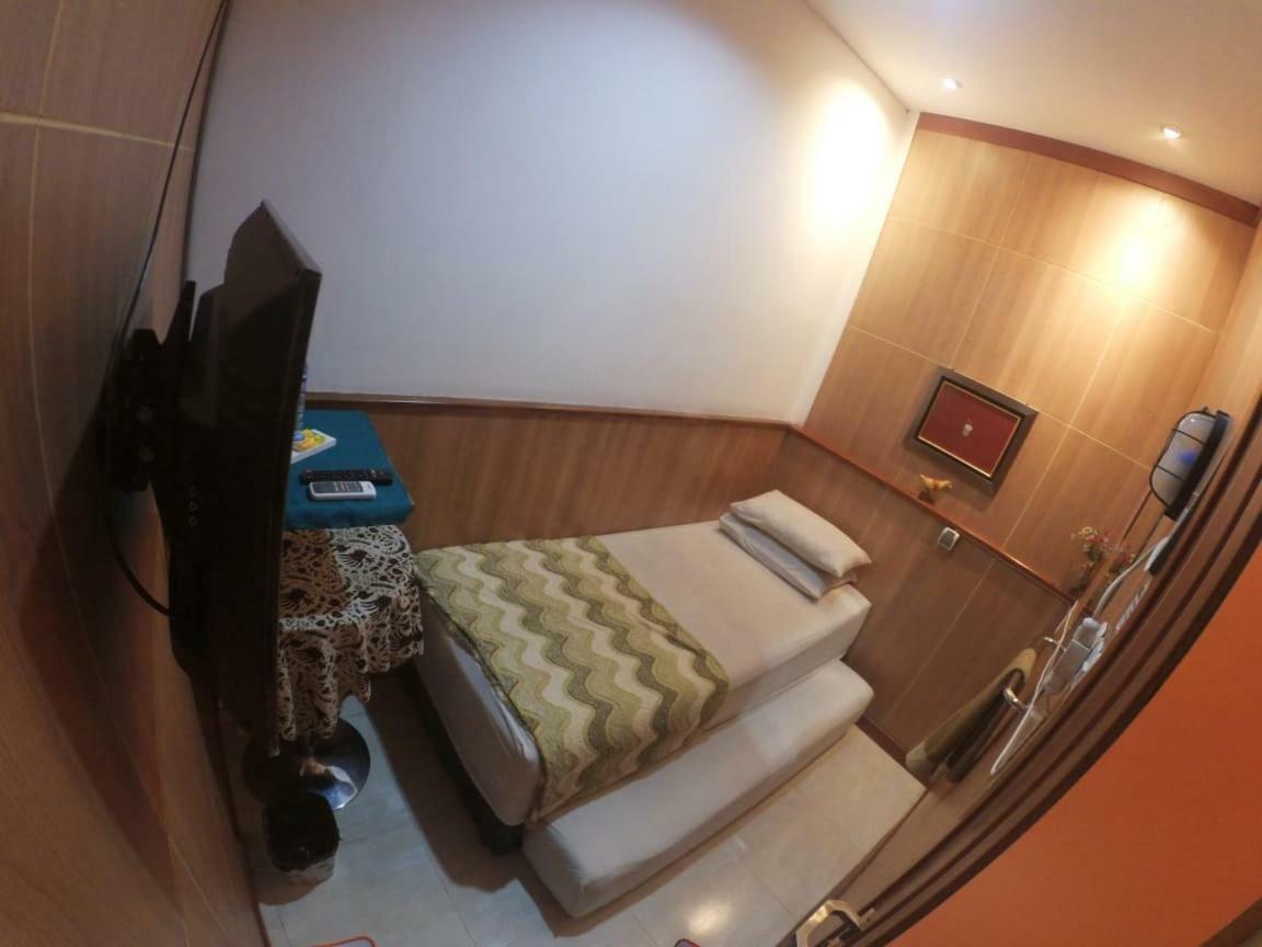 The Cabin Hotel Gandekan Yogyakarta Luaran gambar